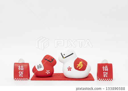 Red and white Year of the Horse zodiac figurine and lucky bag, white background, copy space available, New Year's sale image material Red and white Year of the Horse zodiac figurine and lucky bag, white background, copy space available, New Year's sale image material 133890388