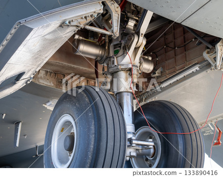 Aircraft main landing gear close-up Aircraft main landing gear close-up 133890416