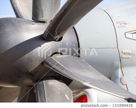 Propeller hub and blade roots of turboprop engine Propeller hub and blade roots of turboprop engine 133890438