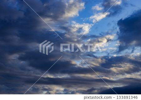 多雲天空 多雲天空 133891346