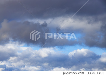 多雲天空　 133891349