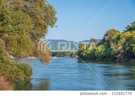 京都會伏見區宇治川風光 京都會伏見區宇治川風光 133891779