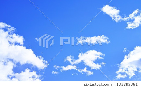 藍色的天空和雲圖像 藍色的天空和雲圖像 133895361