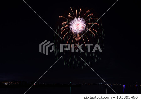 Fireworks that brighten up winter evenings <Fireworks Koshien 2025> Fireworks that brighten up winter evenings <Fireworks Koshien 2025> 133895466