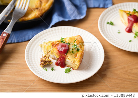 Spanish Omelette 133899448