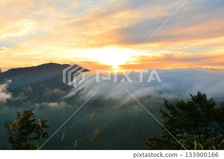 Shiori Pass waterfall cloud scenery in Uonuma City, Niigata Prefecture 133900166