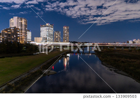 東京：二子玉川市夜景 133909503