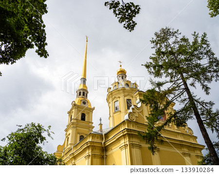 Cathedral spire and cupola Peter and Paul Fortress 133910284