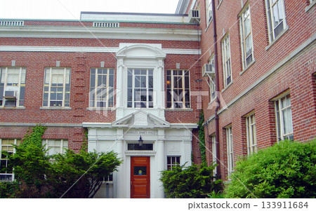 Charles James Hall, University of New Hampshire, USA 133911684