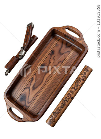 The image shows a wooden serving set consisting of a rectangular tray with handles, a folding knife 133915359