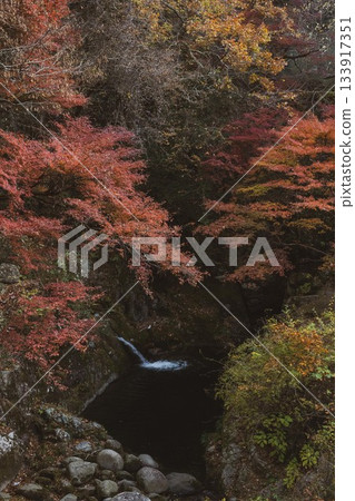 茨城縣高萩市秋色的花貫峽 茨城縣高萩市秋色的花貫峽 133917351