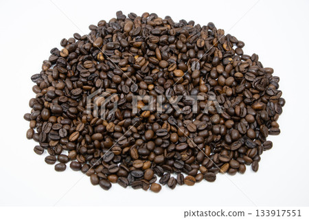 咖啡豆 133917551