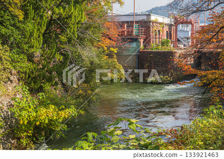 京都市琵琶湖運河，深秋時節 133921463