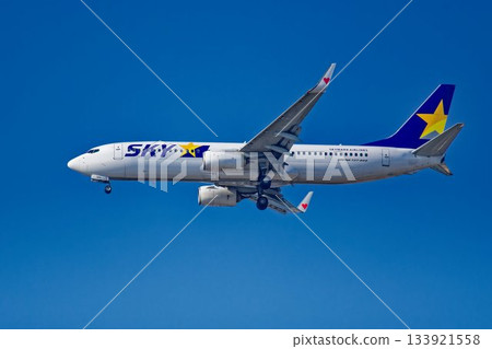 Skymark's Boeing 737-800 passenger aircraft 133921558
