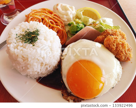 孩子們的午餐 孩子們的午餐 133922496