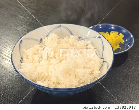 Japanese hot rice and pickled radish 133922918