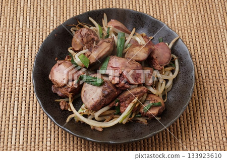 雞肝韭菜炒菜 133923610