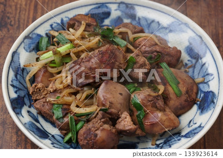 雞肝韭菜炒菜 133923614