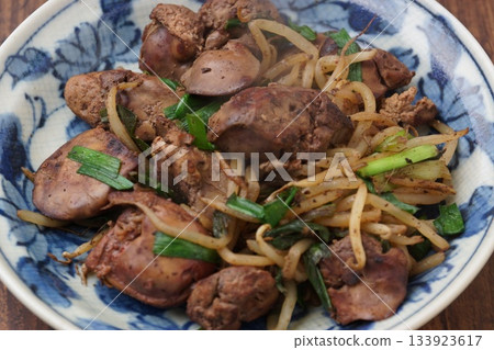 雞肝韭菜炒菜 133923617