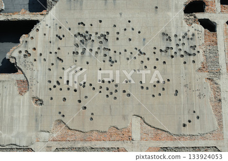 上海四行倉庫彈孔密布的外牆 133924053