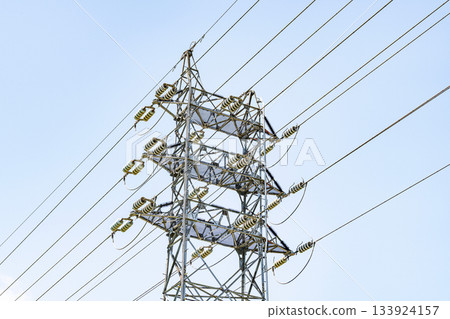 輸電線路，一項重要的社會基礎設施（電力圖片） 133924157