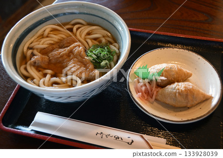 Kitsune udon and inari sushi Kitsune udon and inari sushi 133928039