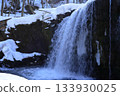 Frozen waterfall 133930025
