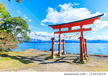 Autumn at Gozanoishi Shrine Torii Gate, Semboku City, Akita Prefecture Autumn at Gozanoishi Shrine Torii Gate, Semboku City, Akita Prefecture 133933616