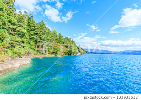 Lake Tazawa in autumn, Semboku City, Akita Prefecture Lake Tazawa in autumn, Semboku City, Akita Prefecture 133933618