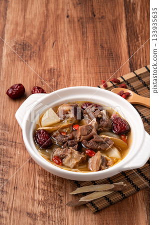Mutton hot pot mutton hot pot mutton hot pot goat meat 133935635