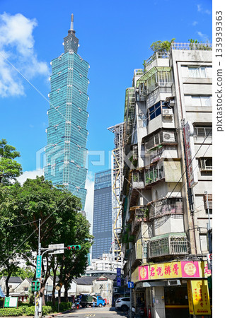 台灣台北101大樓美麗的城市景觀 台灣台北101大樓美麗的城市景觀 133939363