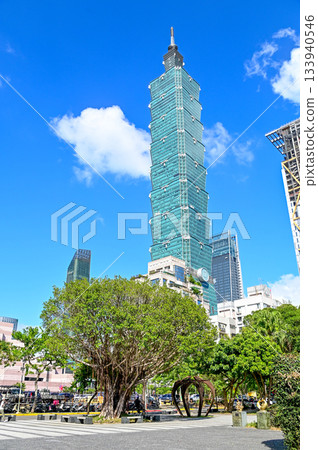 A beautiful cityscape of Taipei in Taiwan A beautiful cityscape of Taipei in Taiwan 133940546