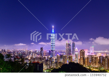 A beautiful night view of Taipei 101 Tower A beautiful night view of Taipei 101 Tower 133940732