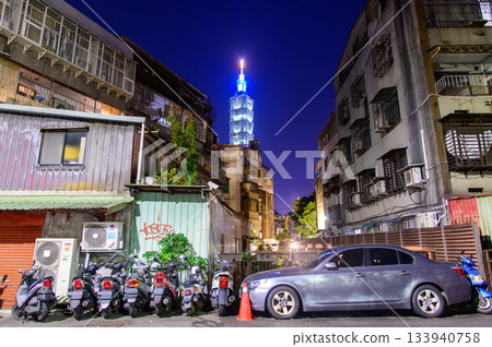 A beautiful night view of Taipei 101 Tower A beautiful night view of Taipei 101 Tower 133940758