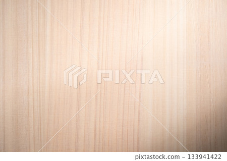 一張有著美麗柏木紋理的木板圖片（庫存照片） 133941422