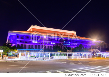 台北車站美麗的夜景 133941515