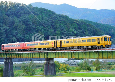 Hijikawa Bridge, where the story of the yellow and crimson Iyonada Sea crosses Hijikawa Bridge, where the story of the yellow and crimson Iyonada Sea crosses 133941769