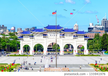 A beautiful view of the Chiang Kai-shek Memorial Hall in Taipei A beautiful view of the Chiang Kai-shek Memorial Hall in Taipei 133941976