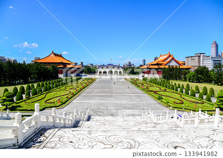 A beautiful view of the Chiang Kai-shek Memorial Hall in Taipei A beautiful view of the Chiang Kai-shek Memorial Hall in Taipei 133941982