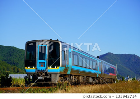 單軌路段，單人特快列車宇和海號運行於此。 133942714