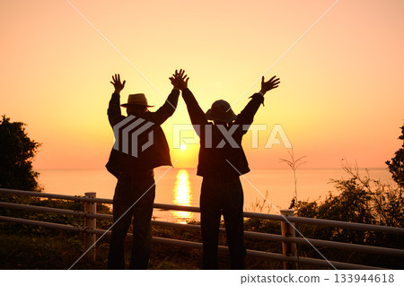 為這對新人歡呼！ 133944618