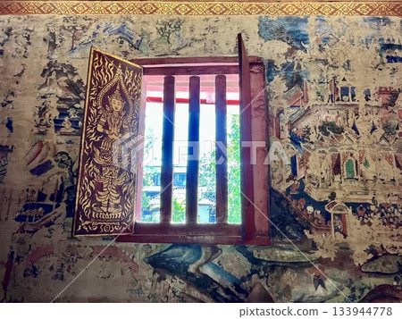 清邁老城旅遊景點柴帕吉寺的壁畫 133944778