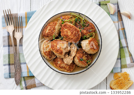 frikadellen, Minced Meat Patties in white bowl 133952286