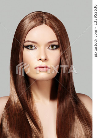 Beautiful Young Woman with Clean Skin, Straight Shiny Hair, Fashion Makeup. Portrait Sexy Brunette with Smooth Hairstyle 133952630