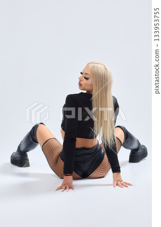 Elegant confident display, Stylish presentation featuring self-assured grace and sophistication, Self confident fashion statement demonstrating strength and refined style Elegant confident display, Stylish presentation featuring self-assured grace and sophistication, Self confident fashion statement demonstrating strength and refined style 133953755