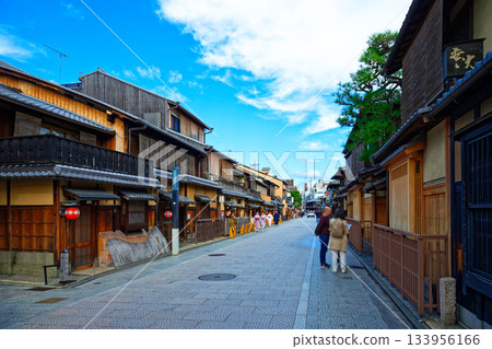 Kyoto Gion Kirara Hanamikoji Street Streetscape Kyoto Gion Kirara Hanamikoji Street Streetscape 133956166