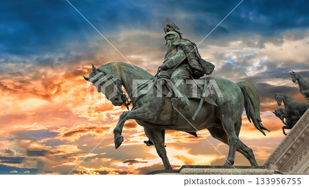 Bronze Equestrian sculpture of Victor Emmanuel II, Altare della Patria, Piazza Venezia, Rome, Italy. Bronze Equestrian sculpture of Victor Emmanuel II, Altare della Patria, Piazza Venezia, Rome, Italy. 133956755