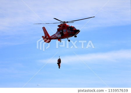 消防救援直升機形象 133957639