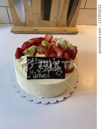 A delicious, soft cake, perfect for any occasion. Whether layered or single, it's topped with frosting, fruits, or decorations, bringing sweetness and joy with every bite. 133958012