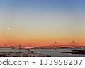 Evening view of Yokohama Port and Bay Bridge 133958207